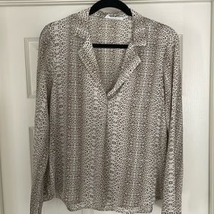 All in Favor cheetah print blouse size small